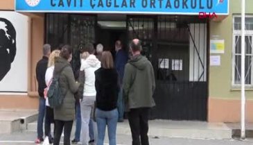 Bursa'da Bulgaristan'daki seçimler için oy kullandılar