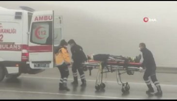 Bursa'da yoğun sis var! İki tır çarpıştı: 1 yaralı - 2
