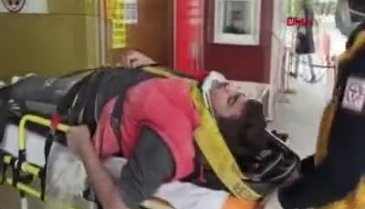 Bursa'da çatıdan düşen işçi, ağır yaralandı