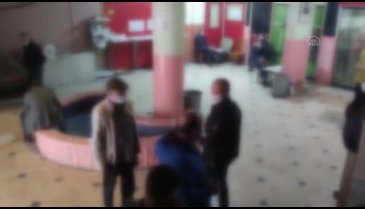 Bursa'da ganyan bayisinde at yarışı oynayan 22 kişiye para cezası