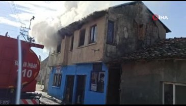 Bursa'da ev yangınında facia önlendi! Tüp dolu depo korkuttu