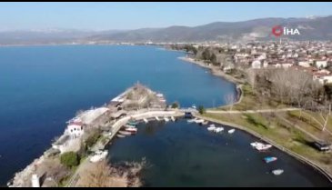 Bursa İznik'te balıkçıların ağına tarihi eser takıldı