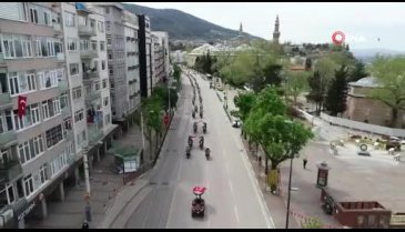 Bursa'da motosikletli polis ekiplerinden 23 Nisan korteji