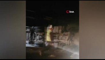 Bursa-Ankara yolunda tır devrildi