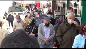 Bursa'da yüzlerce metre et kuyruğu