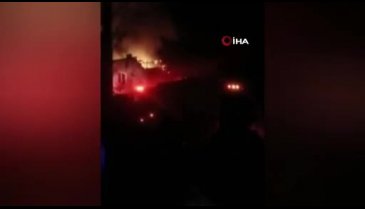 Bursa İnegöl'de 2 katlı binanın çatısı yandı