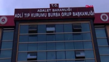 Bursa'daki servis kazasında eşini kaybetti: Bir gece önce de TIR'a çarpmadan son anda kurtulmuş