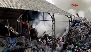 Bursa'da geri dönüşüm tesisinde yangın
