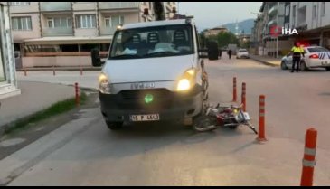 Bursa'da kamyonetin altında kalan sürücü ağır yaralandı