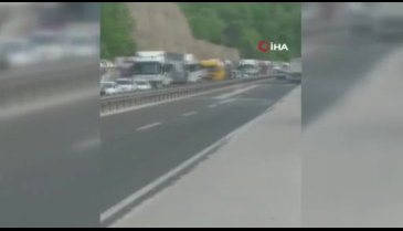 Bursa-Ankara karayolunu trafiğe kapatan tır kazası