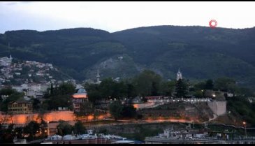 Bursa'da tophane surlarından iftar topu