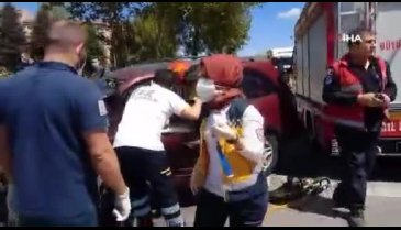 Bursa'da polis kontrol noktasında feci kaza