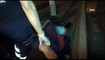 Bursa'da bir zamanların assolisti cami bahçesinde aşırı alkol sebebiyle bilincini kaybetti
