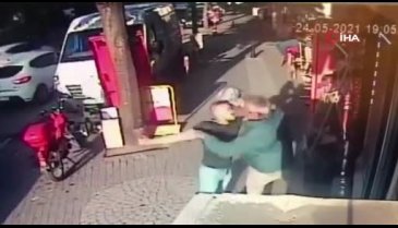 Saldırdığı kişi piknik tüpüyle kafasına vurdu