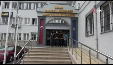 Bursa'da trafikteki saldırının şüphelileri adliyeye sevk edildi
