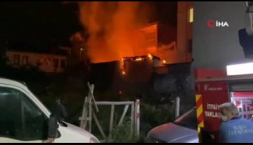 Bursa'da kavga eden alkollü kardeşler odunluğu yaktı