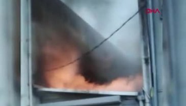 Bursa'da mobilya fabrikasının deposunun kimyasallar bölümünde yangın!