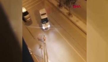 Yarı çıplak halde polise saldıran şüpheli vurularak etkisiz hale getirildi