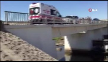 Otomobil köprüden uçtu: 5 ölü