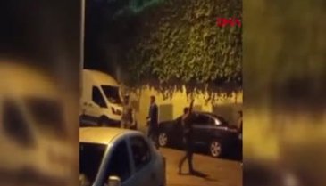 Düğünde havaya ateş açan 2 maganda kamerada