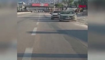 Bursa'da bozulan otomobili kara yolunda ters çekti