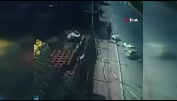 Kağıt toplayıcısı çocuğa kamyonet böyle çarptı