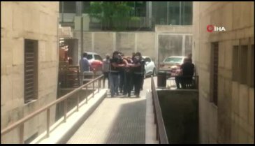 Bursa'da iş insanlarını dolandıran 4 şüpheli tutuklandı