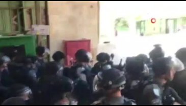 İsrail polisinden Filistinlilere müdahale