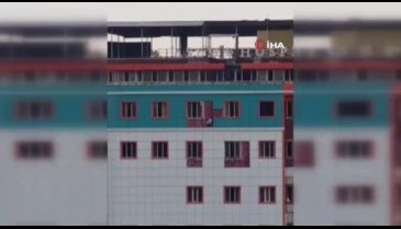 Metrelerce yükseklikte canını hiçe saydı