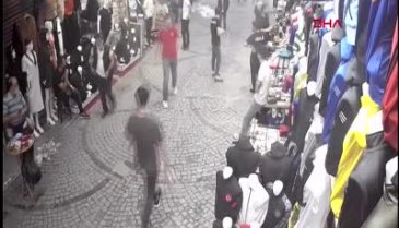 Çarşıda kavga çıktı! Ortalığı birbirine kattı