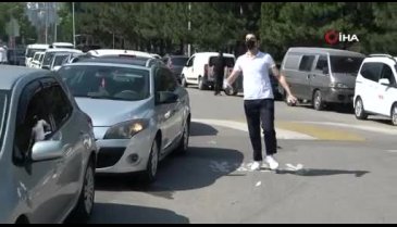 Bursa'da atletlere taş çıkarttı ama sınava yetişemedi