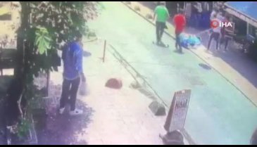 Esnafın meydan kavgası kameralara yansıdı