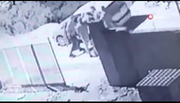 Aktivist Nizar Benat'ın gözaltına alındığı anlar ortaya çıktı
