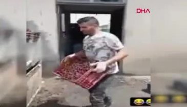 Meyve alım tesisinde mide bulandıran görüntüler!