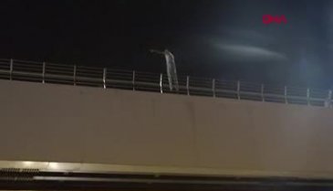 Trafiği kapatan intihar girişimi!