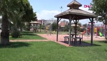 Muhtarı kurtarmak isterken satır darbesiyle öldü!