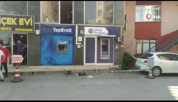 Bursa'da para çekerken üzerine caraskal düştü