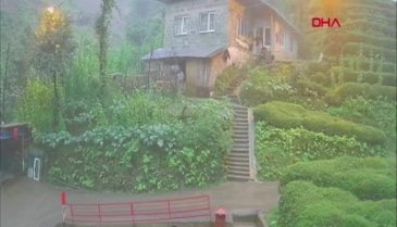 Rize'de sel dehşetinin yeni görüntüleri ortaya çıktı