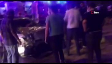 Bursa'da takla atıp direğe çarparak durabilen otomobilden sağ çıktılar