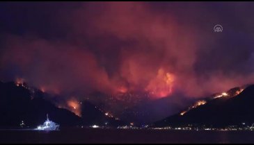 Marmaris'teki yangında bir kişi hayatını kaybetti, bölgeden dehşet verici kareler