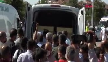 Konya'da katledilen 7 kişi son yolculuğuna uğurlandı