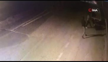 Bursa'da motosiklet hırsızlığı kameraya yansıdı!
