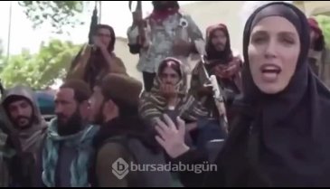 CNN muhabiri Taliban'ın Kabil'e girmesinden sonra başörtüyle haber sundu
