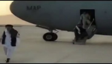 Afganistan'da şok gelişme! Taliban kurucusu 10 yıl sonra geri geldi