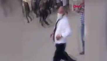 Ezik şeftali kavgası! Polis durdurmak için havaya ateş açtı