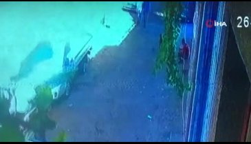 Bursa'da iş yeri sahibini el ve ayaklarını bağlayarak gasp ettiler