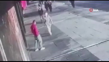 Eski eşi barışmayı reddedince sokak ortasında 10 yerinden bıçakladı