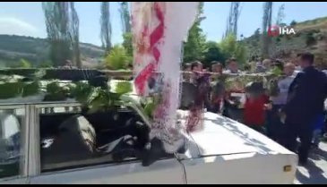 Bursa'da ilginç konvoy! 300 yıllık çanları görenler şaşkına döndü