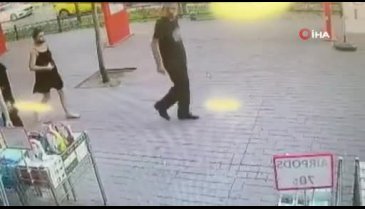 Bursa'da 2 kulaklığı çalarak yoluna devam etti!