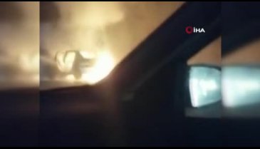 Bursa'da seyir halindeki otomobil yandı